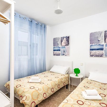 Apartment Carihuela Playa-2 By Interhome ตอร์เรโมลิโนส ภายนอก รูปภาพ