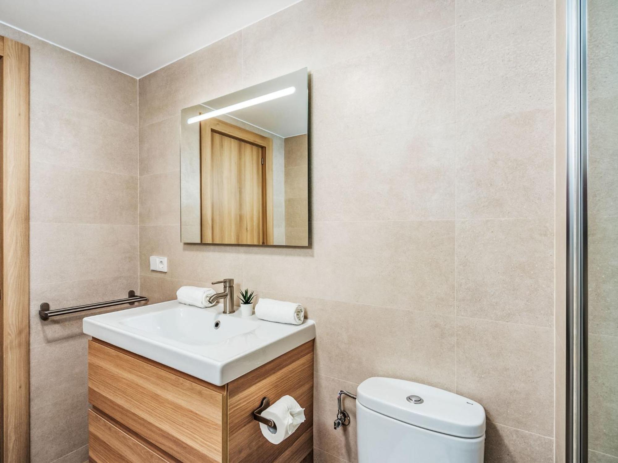 Apartment Carihuela Playa-2 By Interhome ตอร์เรโมลิโนส ภายนอก รูปภาพ