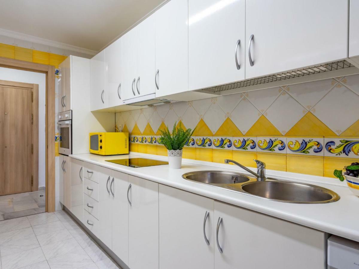 Apartment Carihuela Playa-2 By Interhome ตอร์เรโมลิโนส ภายนอก รูปภาพ