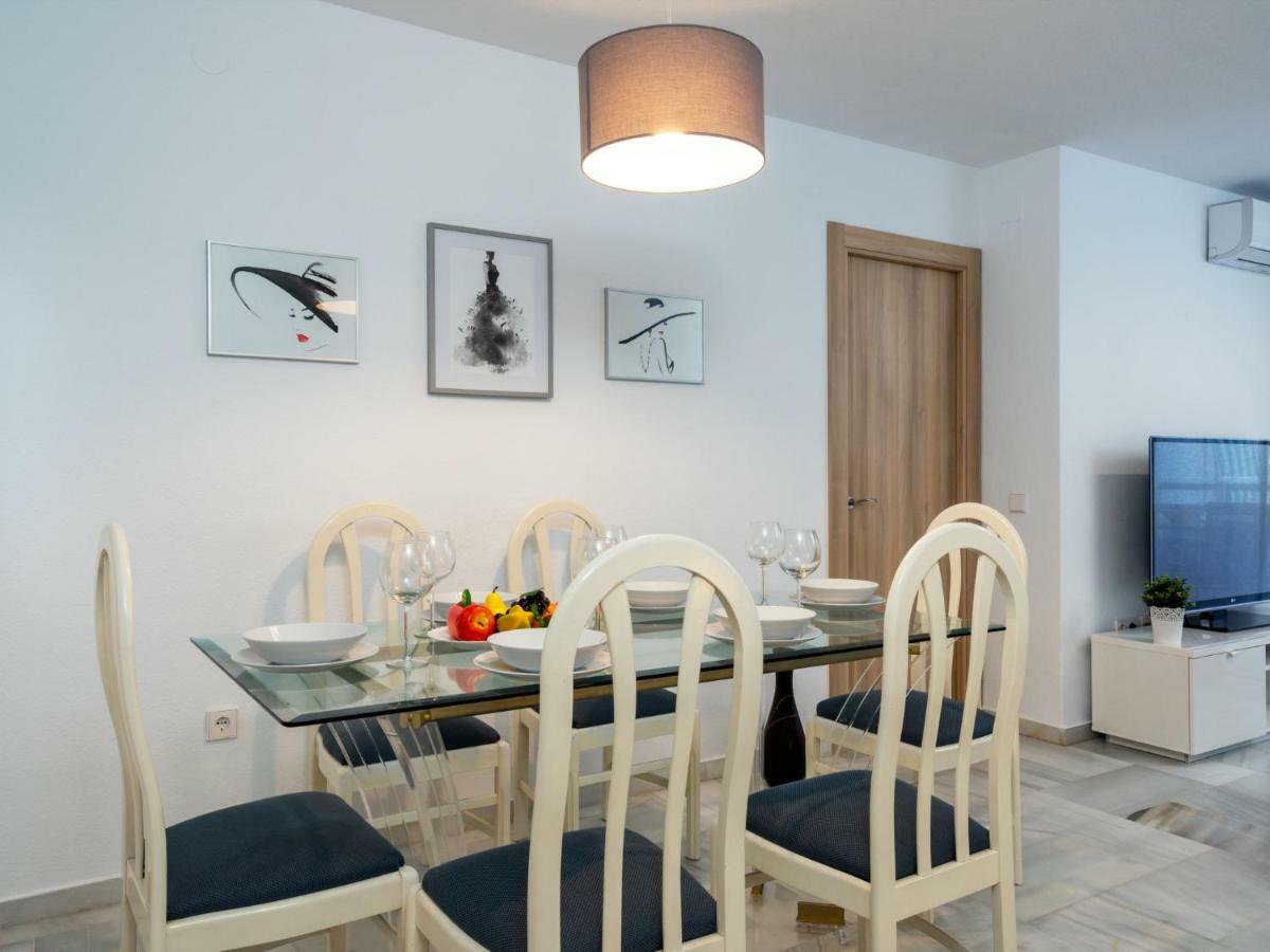 Apartment Carihuela Playa-2 By Interhome ตอร์เรโมลิโนส ภายนอก รูปภาพ